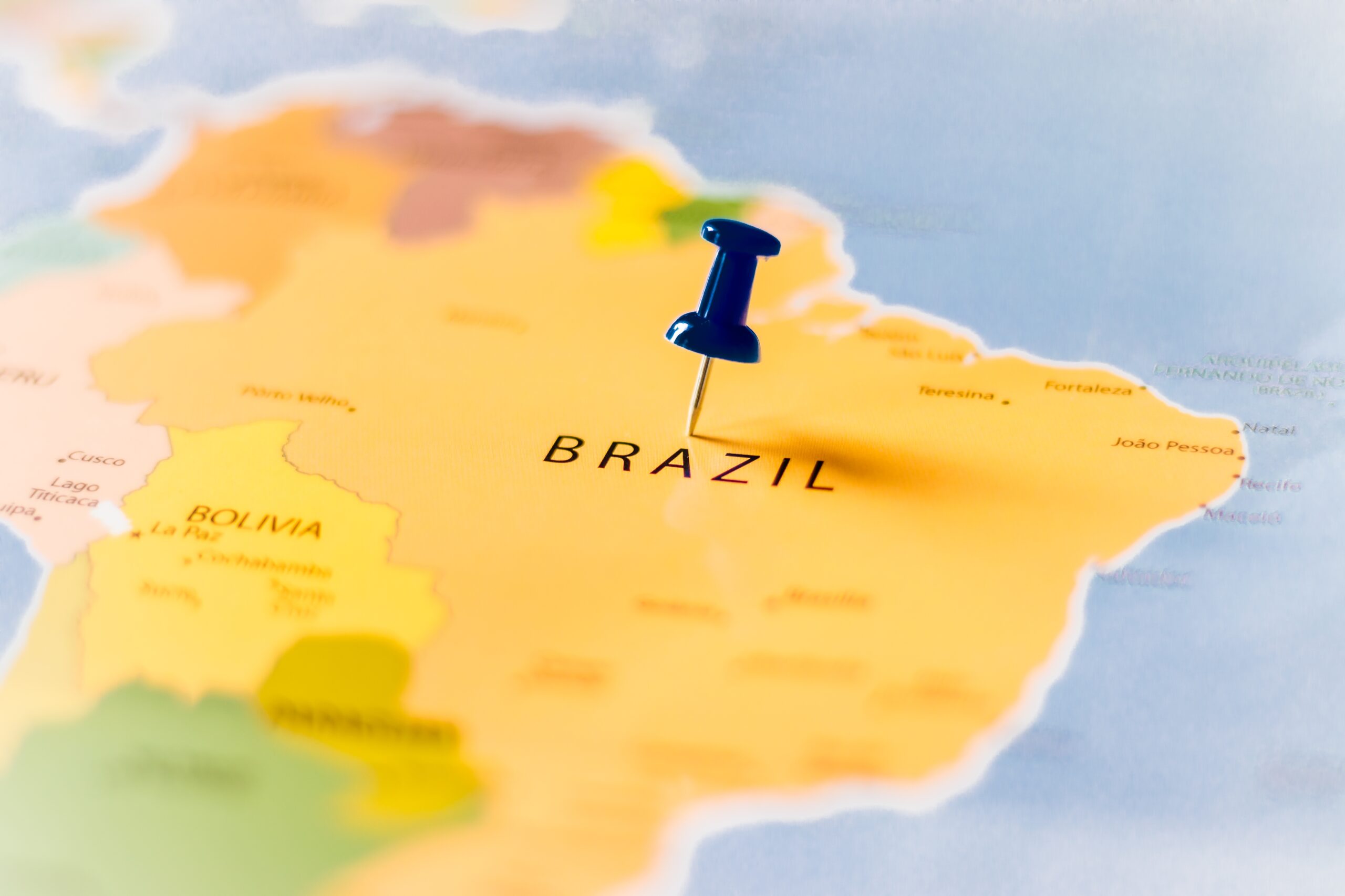 Kort der viser Brasilien som et af de lande, hvor der er risiko for Dengue feber